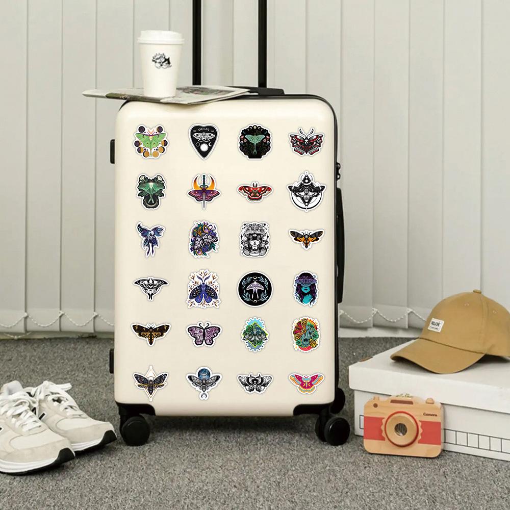 10/50 pegatinas Retro de mariposa fantasma, pegatinas de grafiti de polillas para equipaje DIY, portátil, monopatín, motocicleta, pegatinas para bicicleta