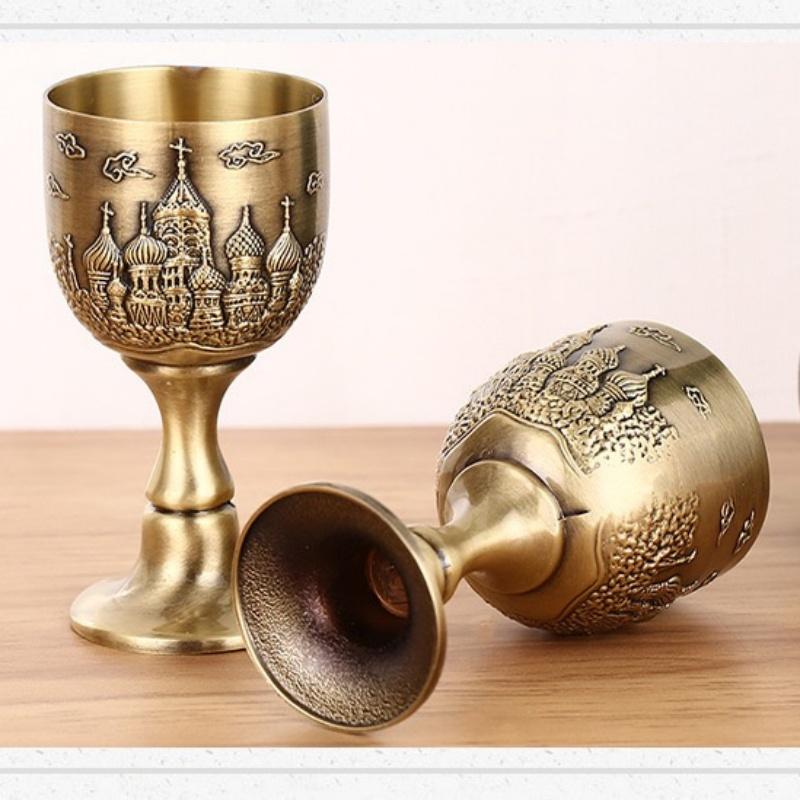 Mini Shot Spirits Glass, Alloy Vintage Relief Castle Goblet, European Style Portable Vodka Tumbler, Gift Travel Souvenir, 1pcs