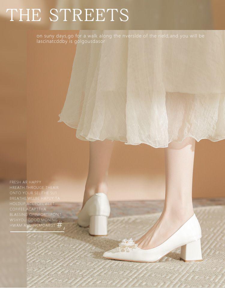 Women's Chunky Heel Satin Bridal Shoes - Pointed Toe with Floral Design for Weddings and Engagements
