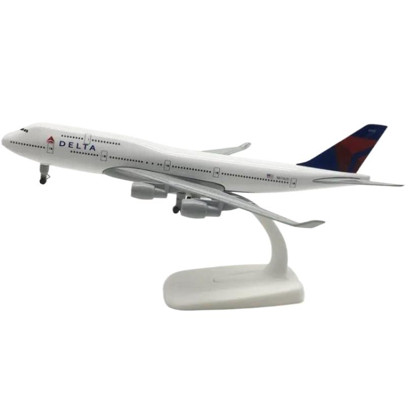 1/400 20cm Metal Scale Aircraft B747 Delta Air Lines Airplane Model Die-casting Alloy Metal Airplane Toys with Landing Gear Collection
