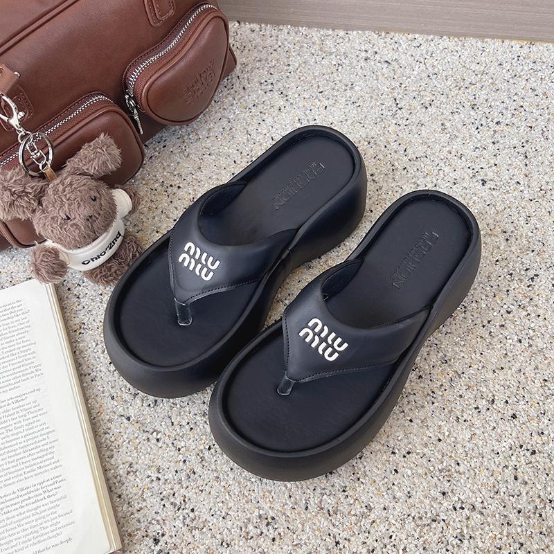 Xiaoxiangfeng Muffin Thick-soled Slippers for Women's Summer Wear, New Toe Flip-flops, Internet Celebrity Fashion Height-enhancing Cool Slippers