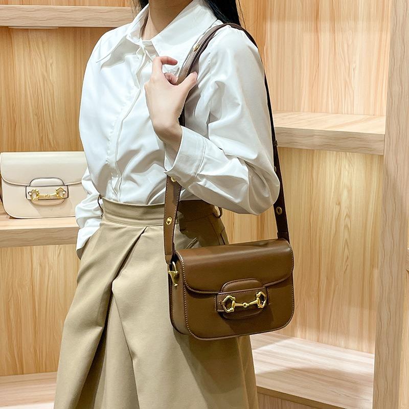 Ledertasche Damen neu Achsel vielseitig 5 Satteltasche einzelne Schulter Umhängetasche Pferde-Schnalle Tasche
