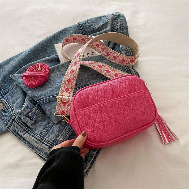 Fashionable Retro Square Crossbody Bag Street Style Medium Size Soft Pu Leather розовый