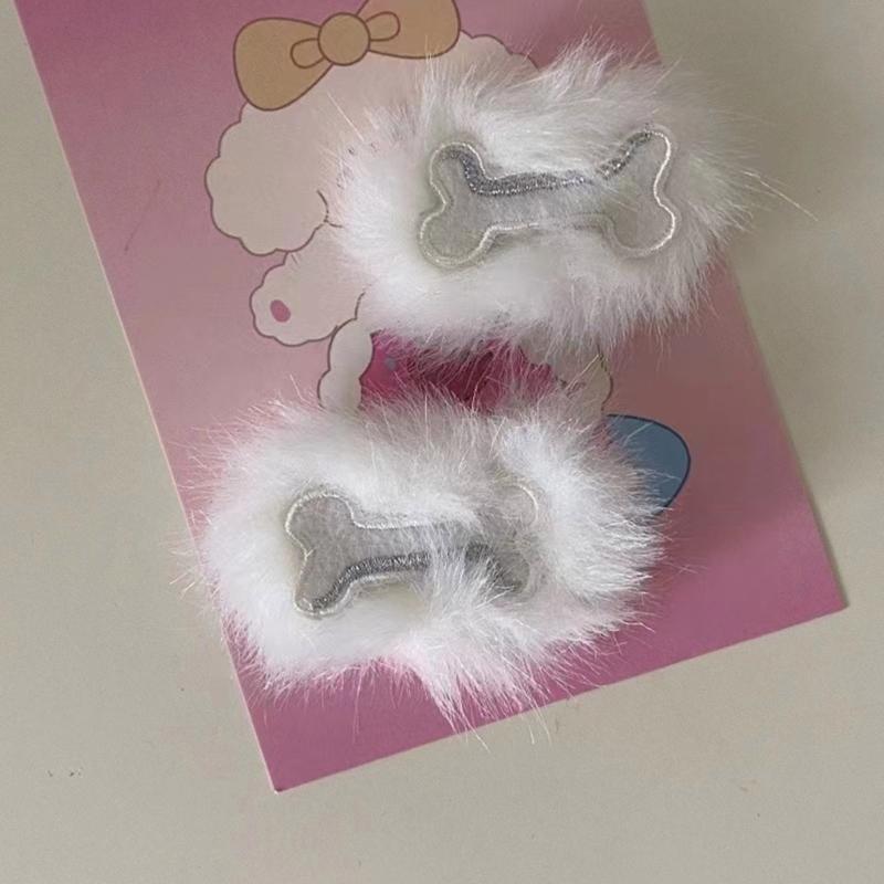 Unique Bone Hairpin Y2K Cute Hair Clip Plush Dog Bone Shape Hair Barrettes Fun Hair Clips Brooch Halloween Jewelry Gift