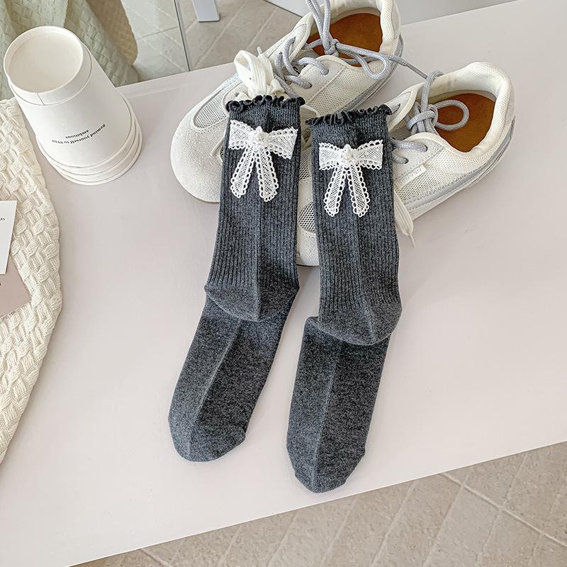 Female Spring and Autumn Sweet Heel Bow Wooden Ear Edge Ballet Wind Drum Pile Socks