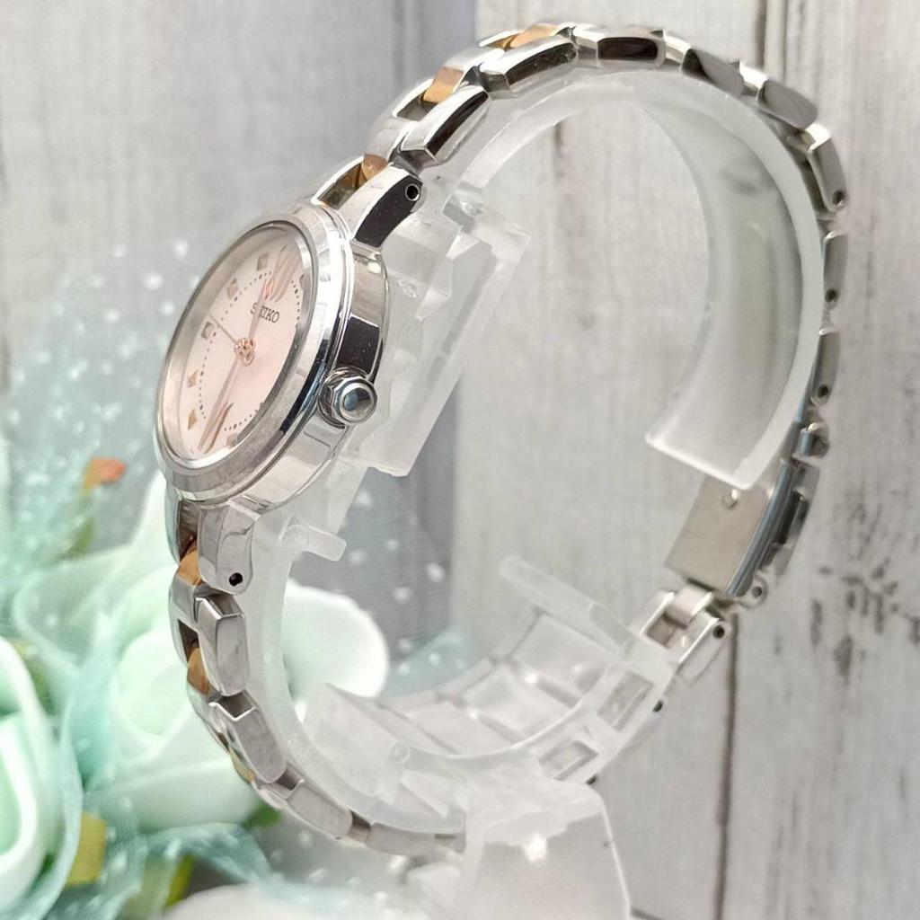[USED] Working Seiko solar-powered women's watch