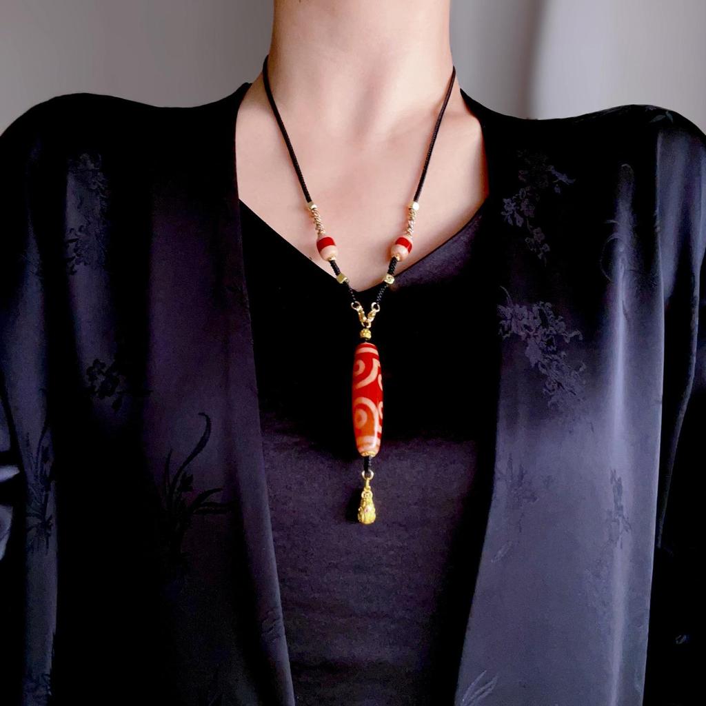 Tibetan Cultural Necklace: Agate Seven-Eyed and Five-Eyed Dzi Beads