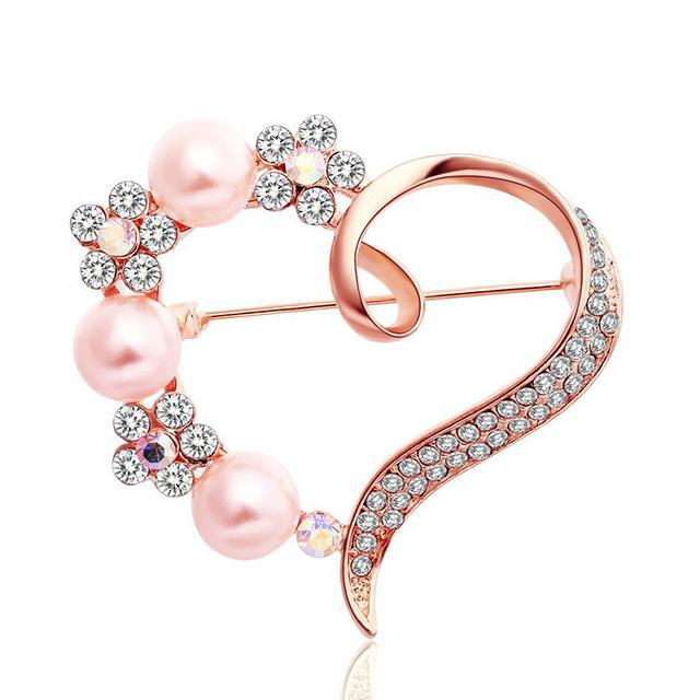 Fashionable Temperament Rhinestone Pearl Corsage Pin Clothing Alloy Heart -Shaped Brooch Pin