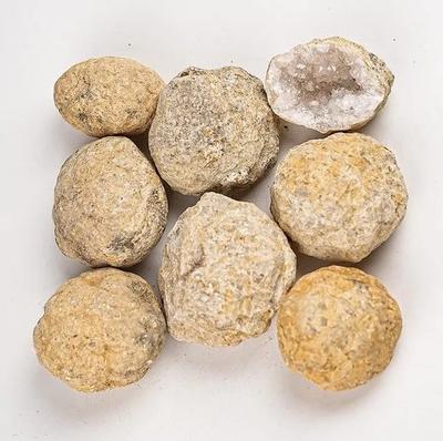 Natural Hollow Agate Cave Crystal  Stone  Crystal Cave Cornucopia Crystal Cluster Science Popularization Standard This Ornament