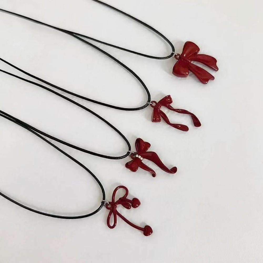 Sweet Bowknot Pendant Necklace Red Cool Leather Rope Necklace Pure Desire Style Dripping Oil Design Clavicle Chain Women