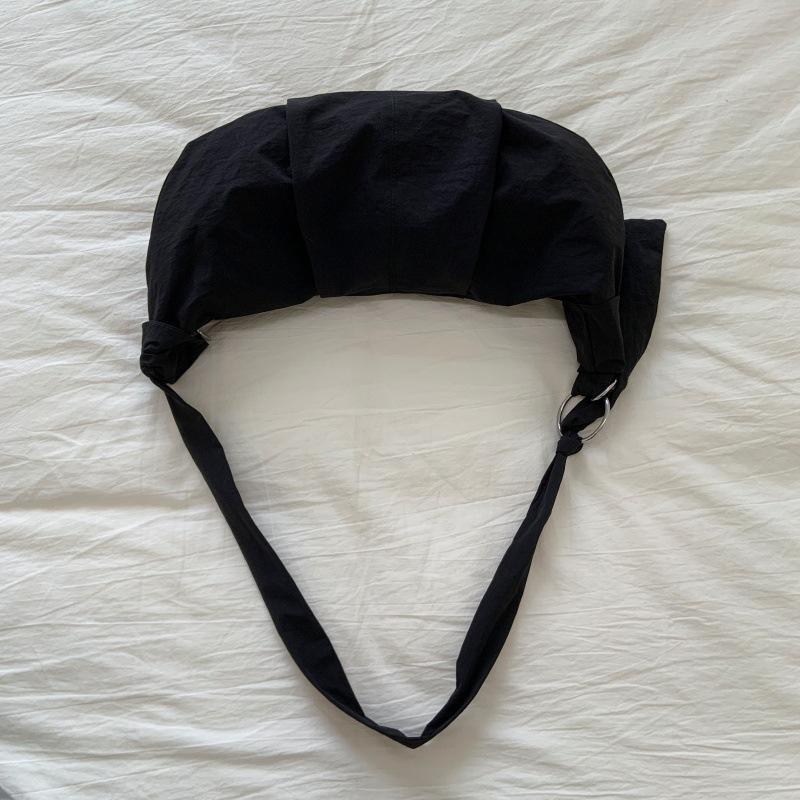 Niche Japanese and Korean literary messenger bag 2025 summer new simple versatile dumpling bag candy-colored casual shoulder bag