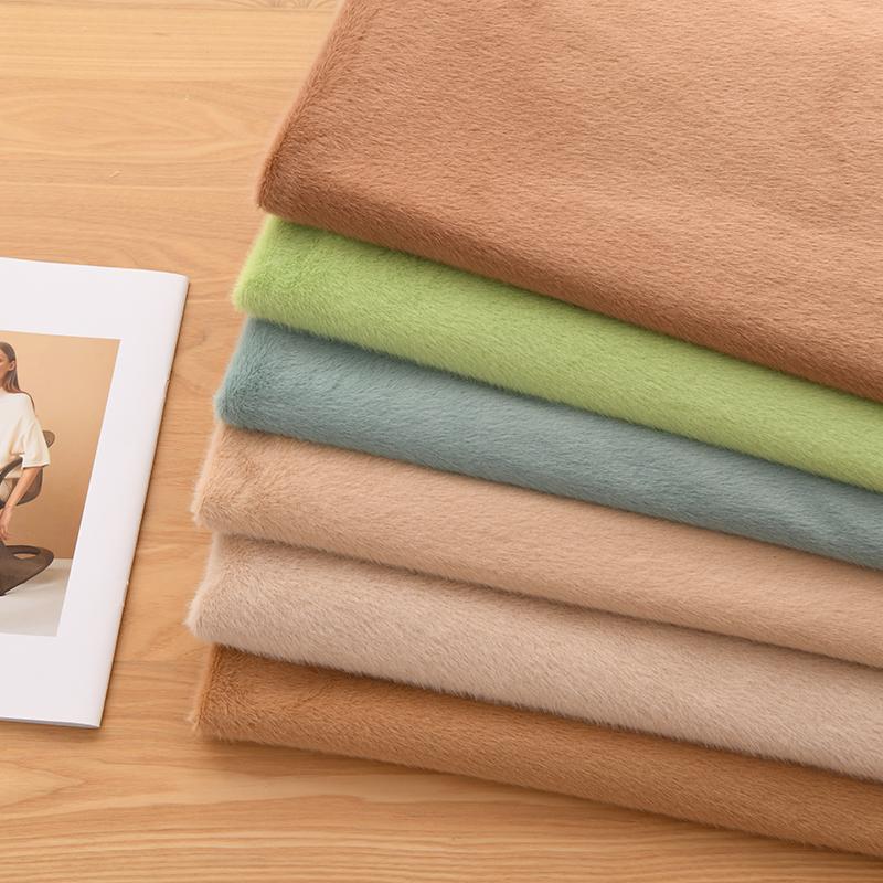 בד פרווה סינתטית מינק קטיפתי אלסטי 50x50 ס"מ לתפירת צעצועי קטיפה, בגדים, כובעים, בד דקורטיבי, בובות DIY בעבודת יד