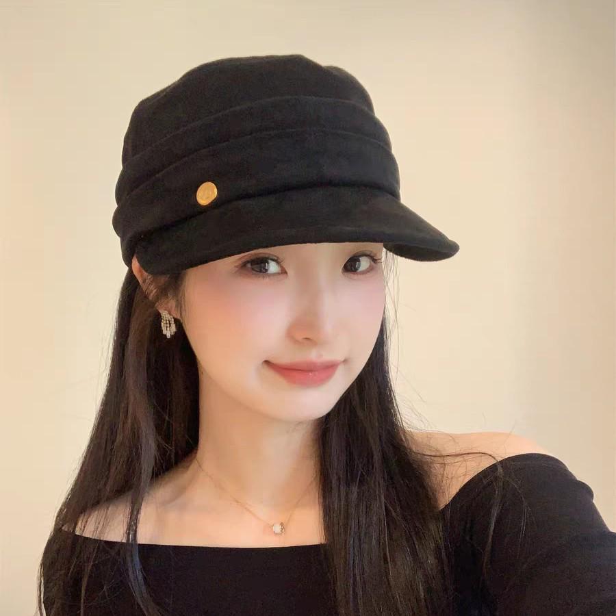 Korean Hot Style Suede Octagonal Equestrian Cap for Women - Slimming, Versatile Spring/Autumn Duckbill Design