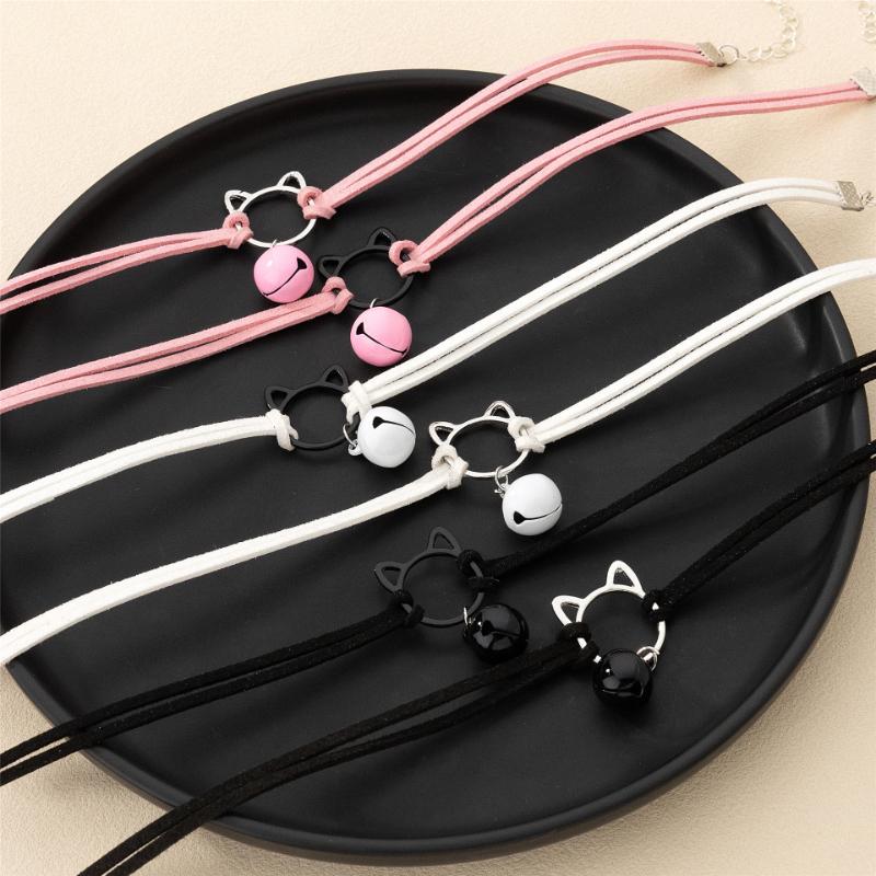 Schwarze Samt-Katzen-Glocken-Choker-Halsketten für Damen Mädchen Süß Niedlich Einfache Halsbänder Schlüsselbein-Halsketten Hochzeitsfeier Modeschmuck
