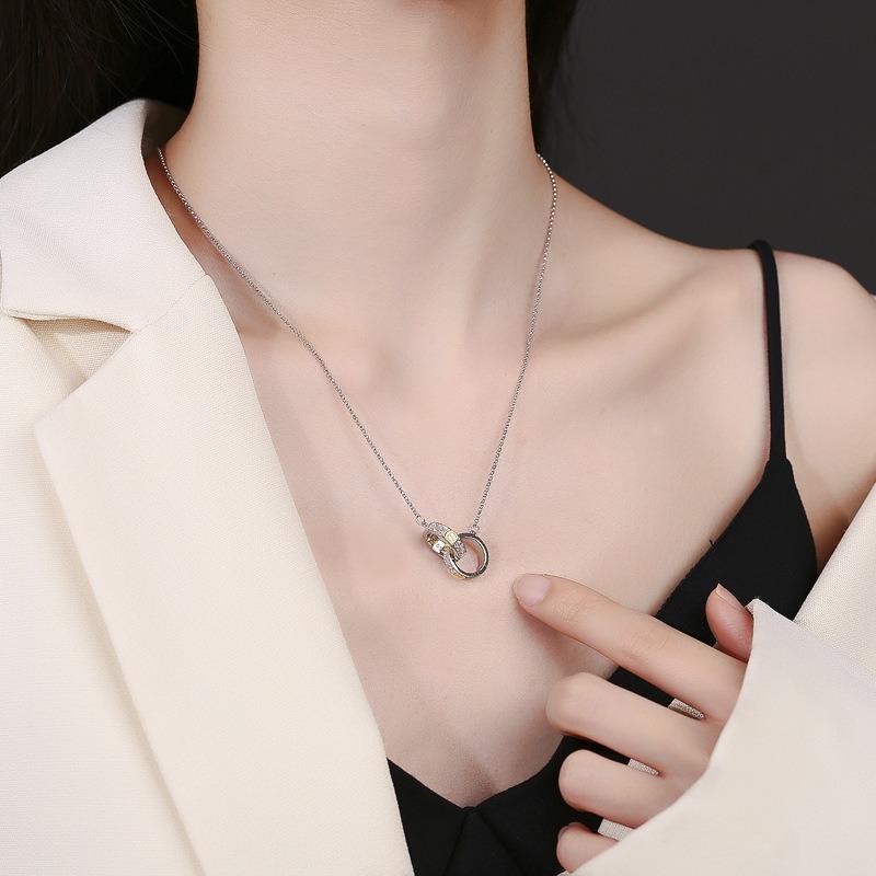 S925 Sterling Silver Double Ring Gold Tang Grass Pattern Pendant Necklace Light Luxury Women's Fashion Simple Elegance Versatile Senior Design