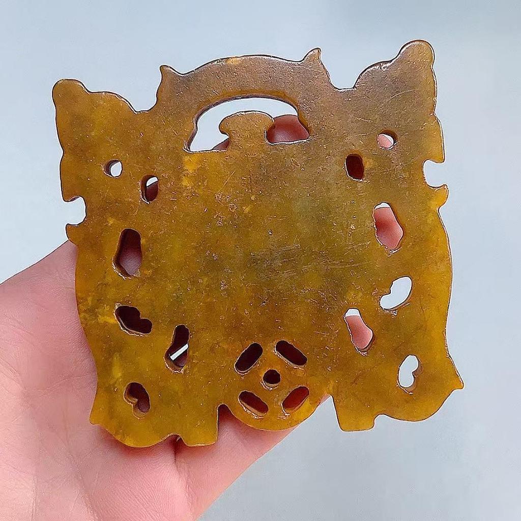Ancient Xiu Jade Stone Pendant Crafts and Ornaments