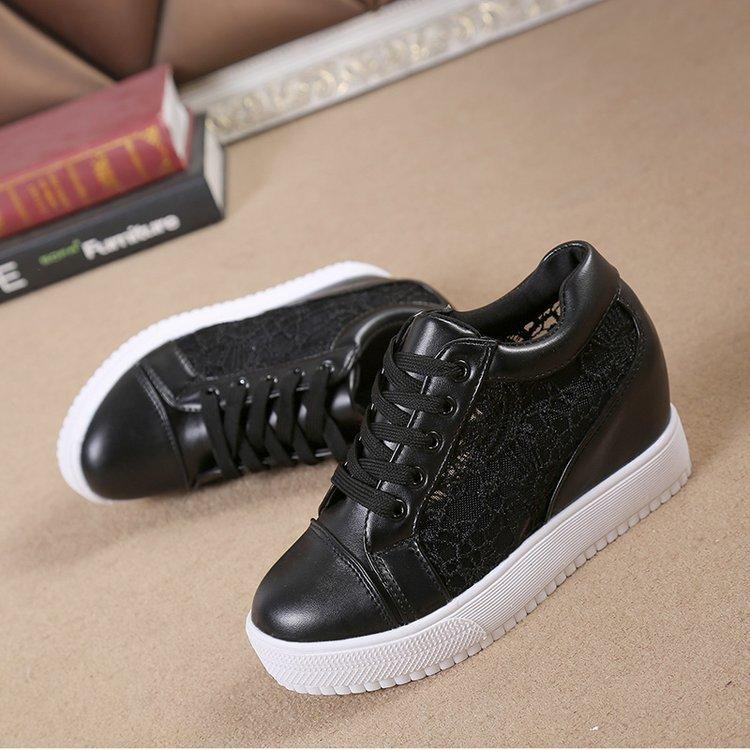 Scarpe con zeppa da donna scavate in pizzo Scarpe casual con fondo spesso Stivali estivi Scarpe bianche