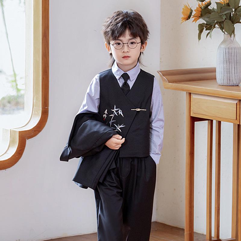 Boys' Chinese-Style Embroidered Velvet Vest and Suit for Autumn/Winter Photography and Performance