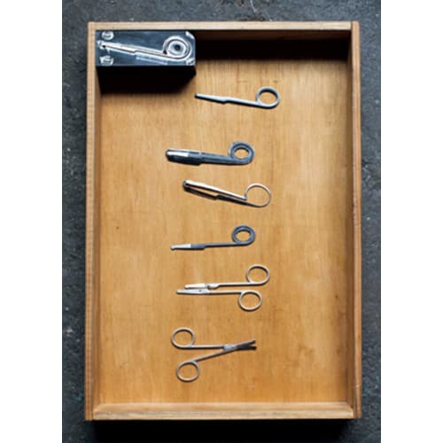 muji steel eyebrow cutting scissors, total length approx. 90mm, case included 15844456