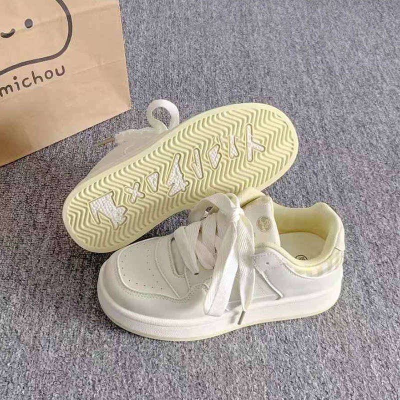 Original student platform casual sports board shoes women's 2025 spring and summer new versatile Korean niche white shoes