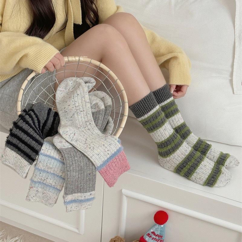 Striped Wool Socks Mid-Leg Socks Are Thickened And Fleece Warm Plush Dot Yarn Cashmere Long Stack Socks