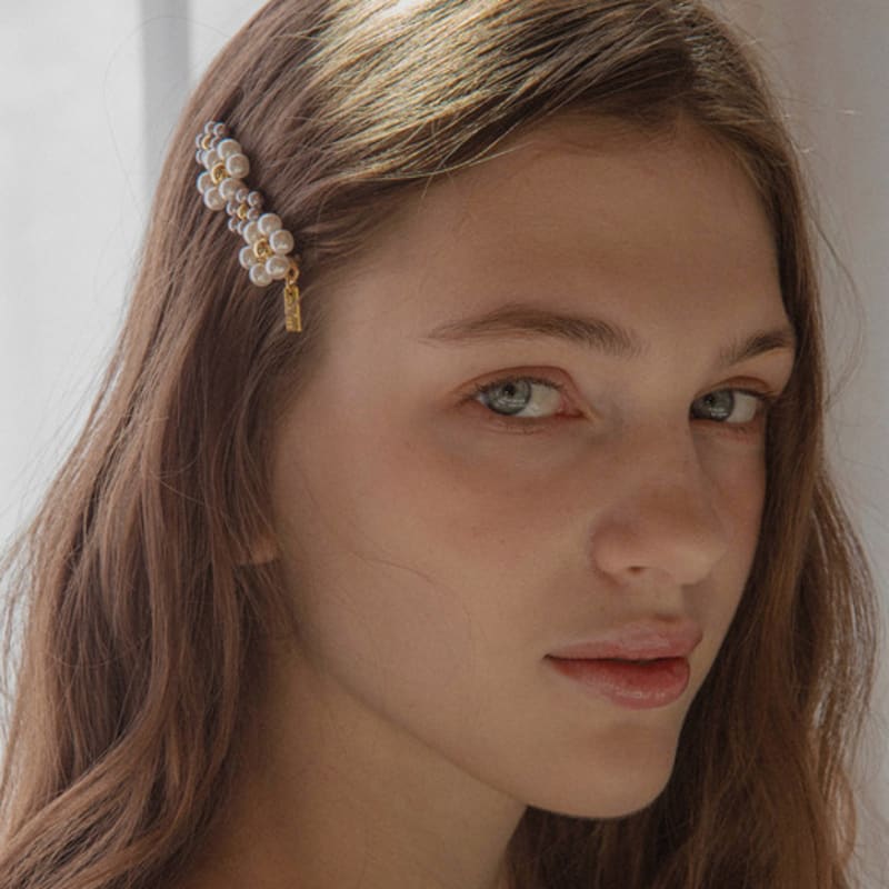 Jean Paul Clarisse Mini Daisy Hairpin LFSL0292