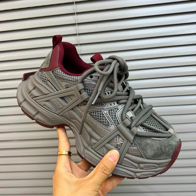 Leather shows feet, small platform dad shoes for women's 2025 new spring and autumn models, super hot women's shoes, heightening sports shoes for wo
