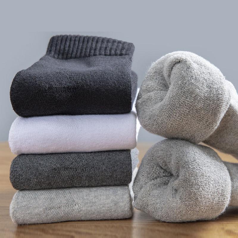 Men's Fleece-Lined Winter Terry Socks - Thick, Warm, and Solid Color Mid-Calf Floor Socks for Home.
