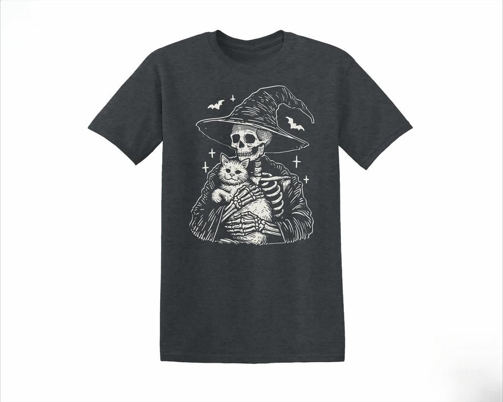 HOT SALE Skull Hugging Cat T-shirt Ghost Halloween Graphic T-shirt Scary Cute Wizard and Cat T-shirt Screaming Skull T-shirt