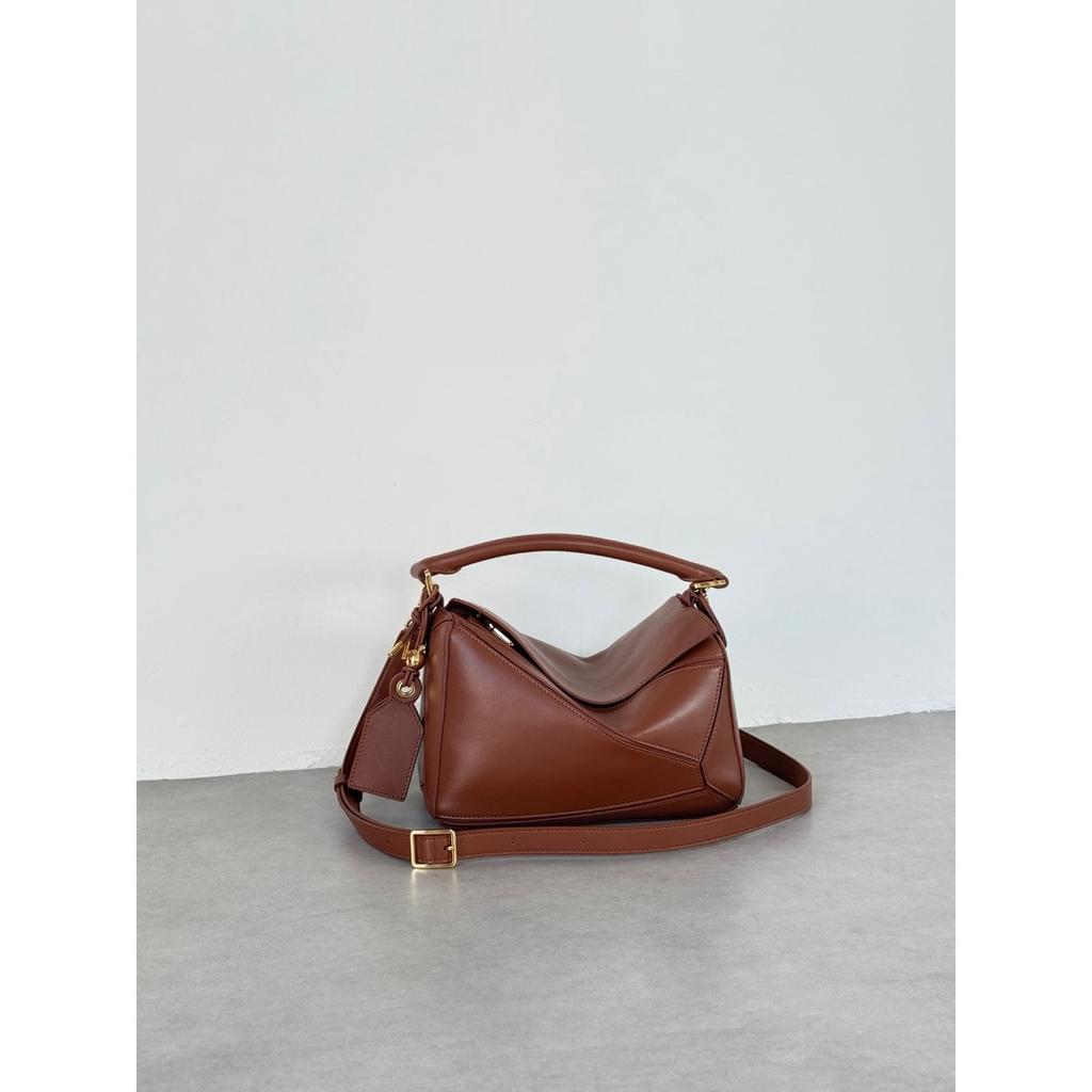 Leather Handmade Beeswax Line Geometric Bag Niche Light Luxury Pillow Bag Trend Splicing Shoulder Messenger Bag Women's Small Square Bag