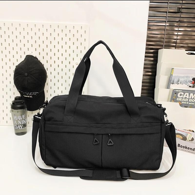 Xiao Yan Dry/Wet Separation Sports Travel Bag