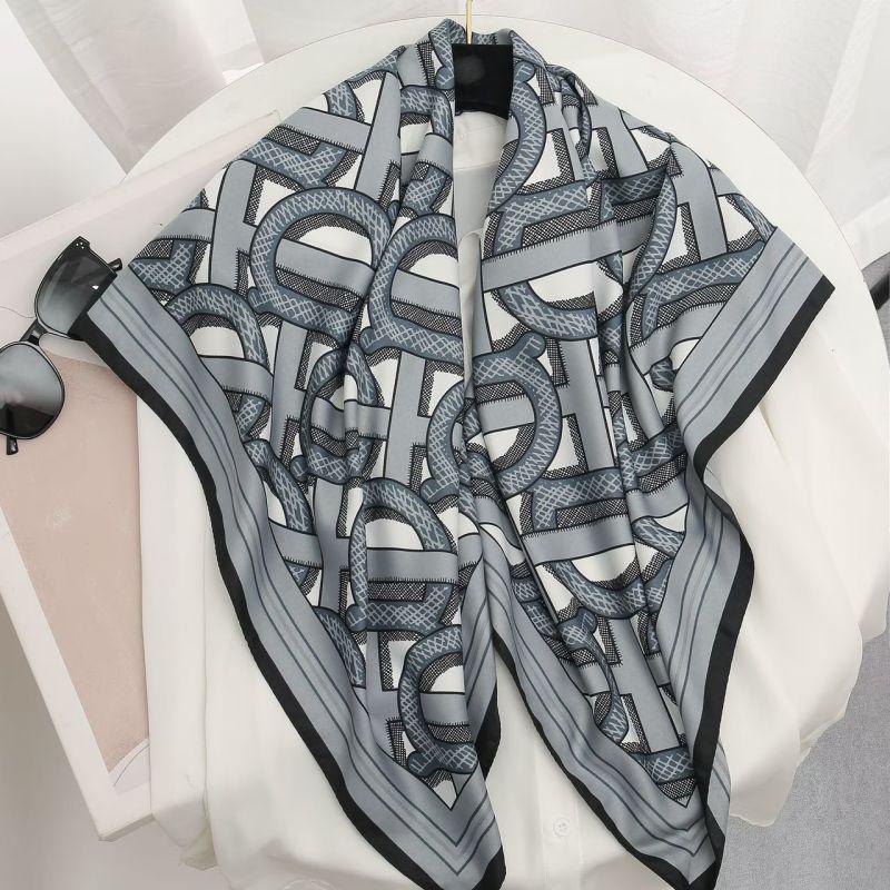 Black and White Animal Print Faux Silk Twill Scarf - 90x90CM Autumn/Winter Shawl for Women