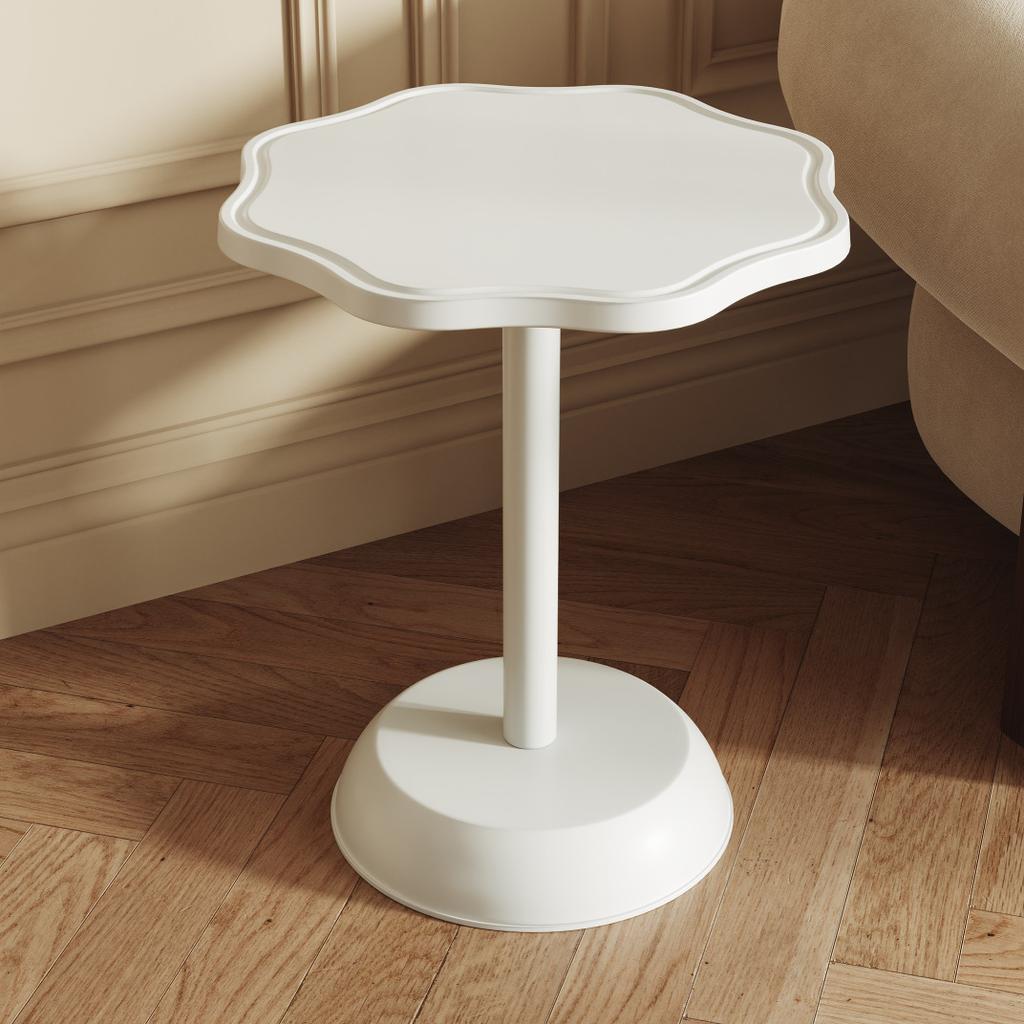 Nordic Small Coffee Table Modern Simple Mini Bedroom Bedside Tables Living Room Sofa Corner Side Small Round Table Desk Mesas