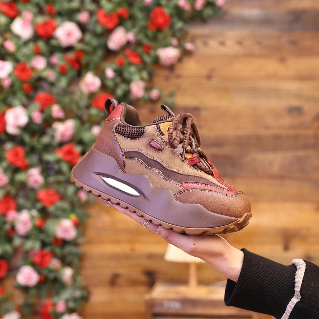 2026 new fashionable and versatile sports women's shoes color blocked casual thick soled temperament Forrest Gump shoes