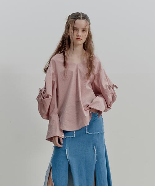 Fake Mama [Fake Mama X Dewy Dewy] Oversized Ribbon Sleeve Blouse_Pink Pale Pink/Free