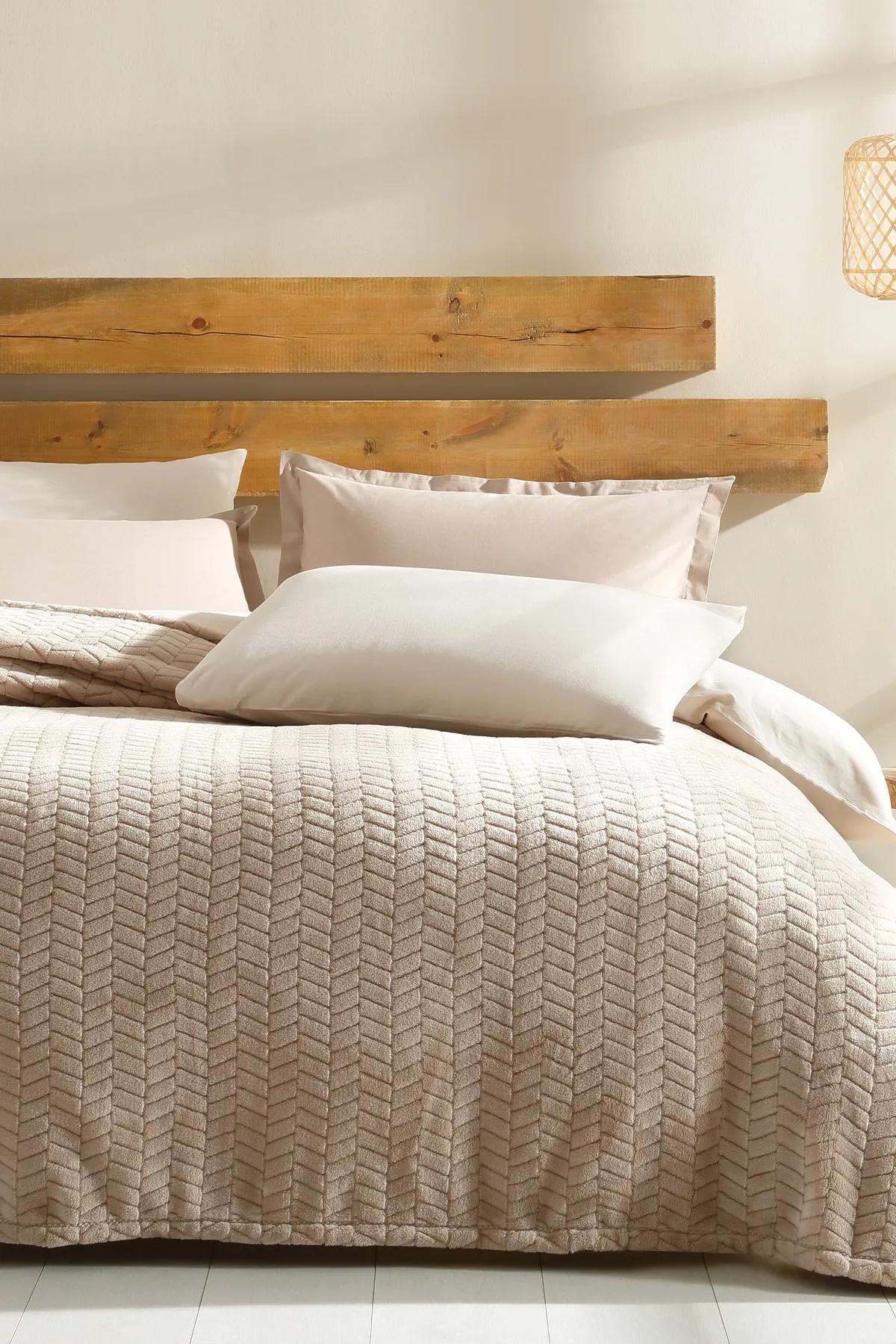 

Çift Kişilik Wellsoft Battaniye - Kum Beji