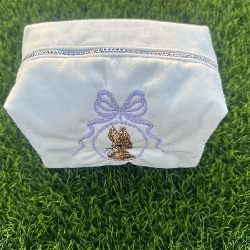 Portable Rabbit Cosmetic Bag Lace Bow Large Capacity Makeup Organizer White Pink Zipper Closure Travel Toiletry Bag Women Girls