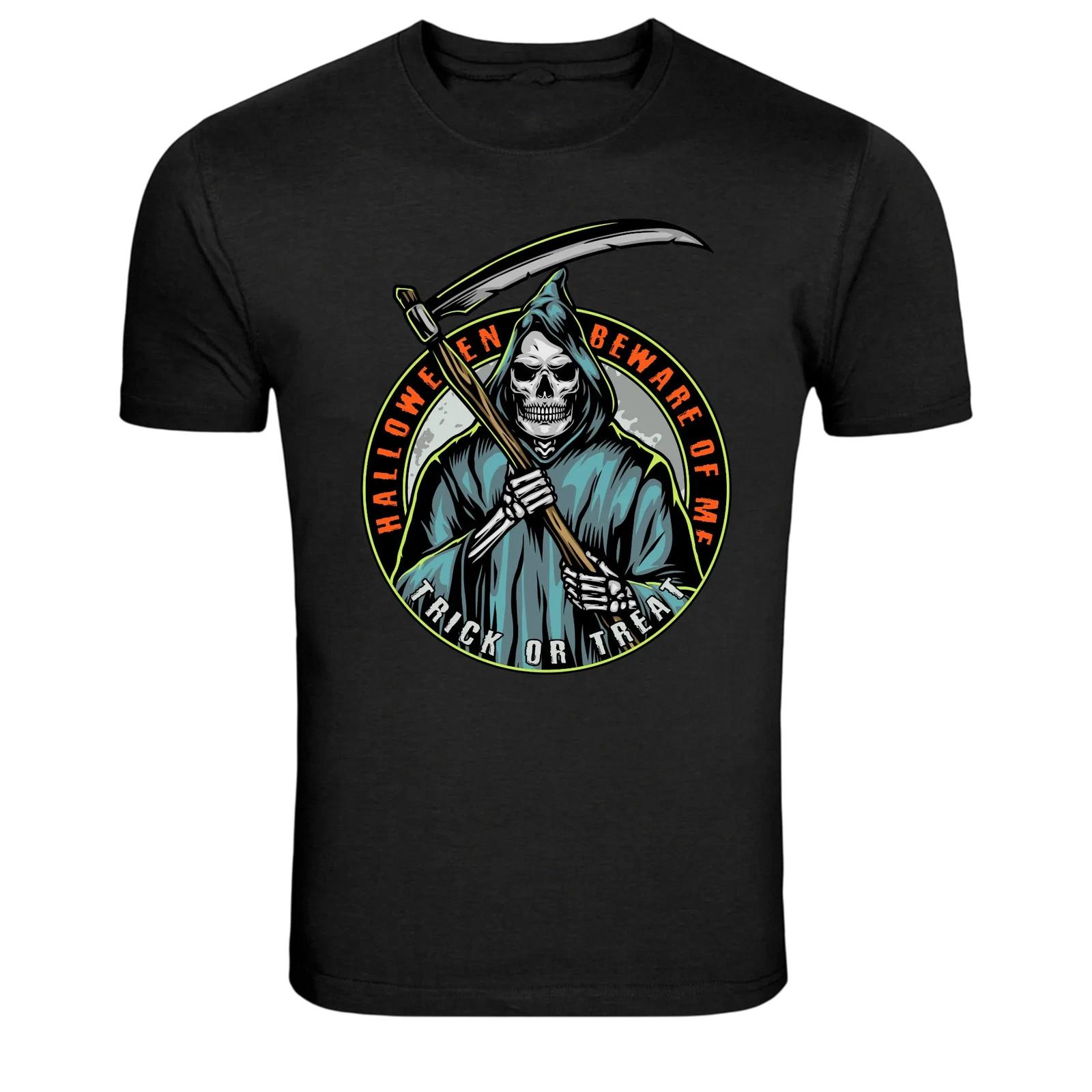 Triple Skull Flaming Halloween Graphic T-Shirt 4XL