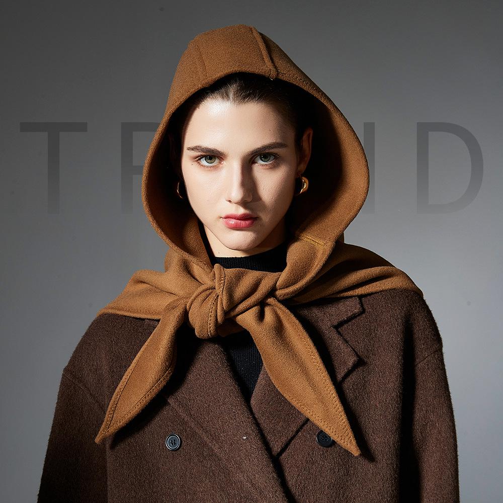High-End European and American Autumn/Winter 2025 Camel Cape Shawl Scarf