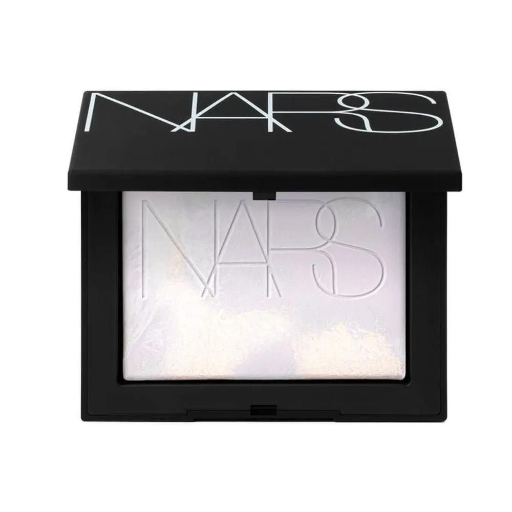 NARS Powder Prism Light Reflecting Limited Edition