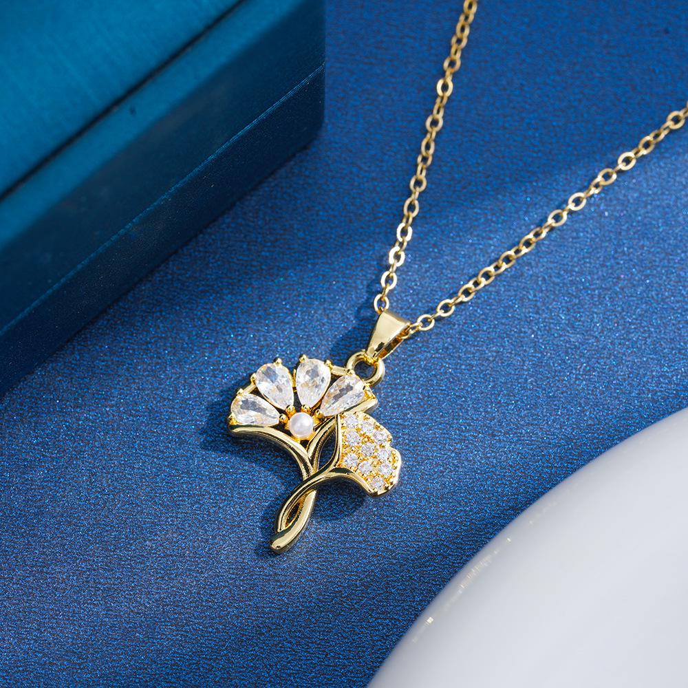Exquisite Ginkgo Leaf Pendant Necklace with Cubic Zirconia