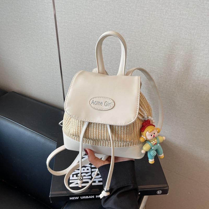 Niche backpack female fashion versatile student class schoolbag bucket bag high value travel backpack