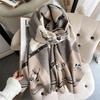 400g Retro Ethnic Bluebird Scarf: Women's Winter Warm Neck Warmer, High-End Imitation Cashmere Shawl.