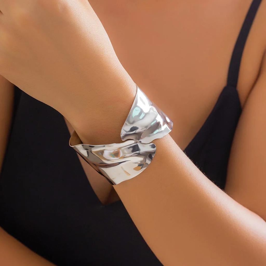 Punk Heavy Metal Irregular Open Bangle for Women Gold Color Wide Big Cuff Bracelet Trendy Jewelry On The Hand Wedding Party Gift