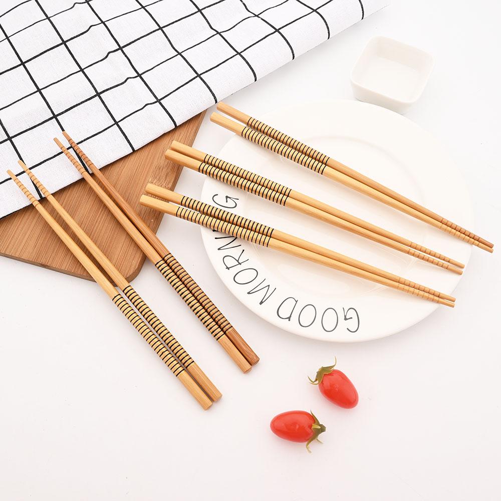 5Pairs Japanese Style Natural Wooden Chopsticks For Creative Pattern Chopsticks Kitchen Tool Tableware Restaurant Decorations