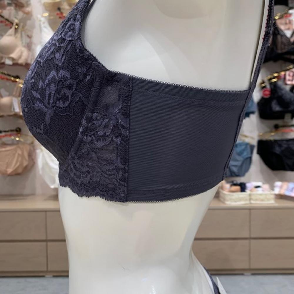 Triumph WomEn S Bra Full Cup D  E Natural lacE  tc168075Dk 