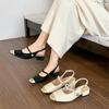 Y081-2 Temperament Farbabstimmung 2025 Sommer Tasche Kopf dicker Absatz Sandalen leichter Mund Retro vielseitig Französisch quadratischer Kopf einzelne Schuhe Frauen