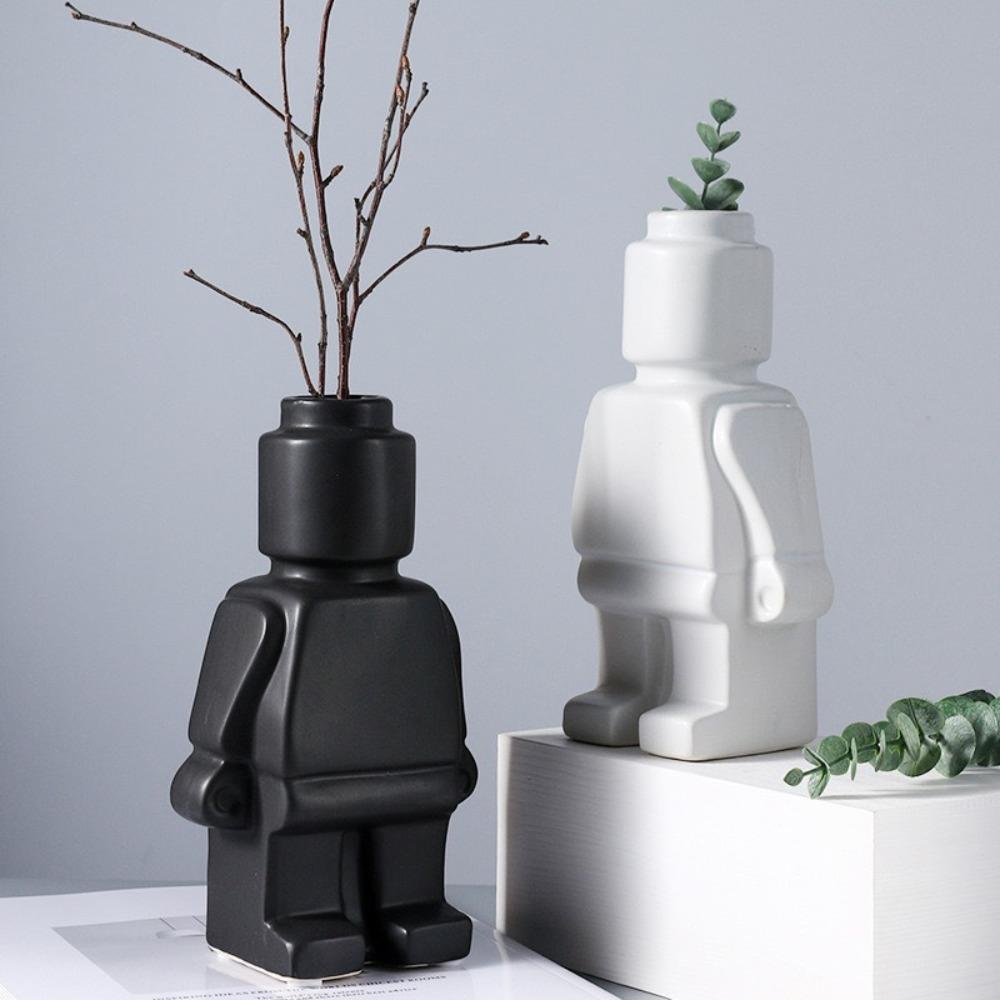 

Resin Statue Flower Pot Robot Ornament Vase New Creative Vase Interior Decoration чорний