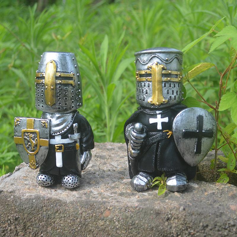 Resin Decorative Ornaments Ornaments European Gnome Knight Sculpture Decorative Ornaments Ornaments Resin Crafts Ornaments