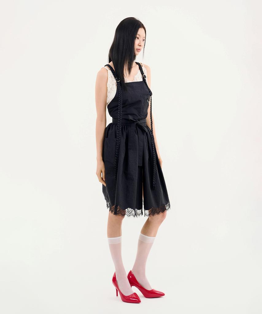 Eipeuleonwei Rapunzel Black Apron Size 2